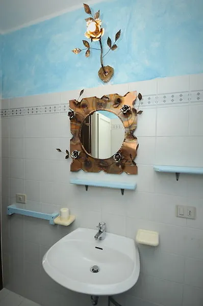 **  Residenze Sole Hotel San Teodoro  Olaszország