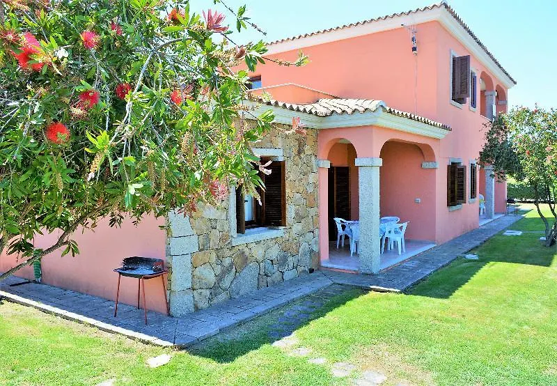 Residenze Sole Hotel San Teodoro  2*,  Olaszország